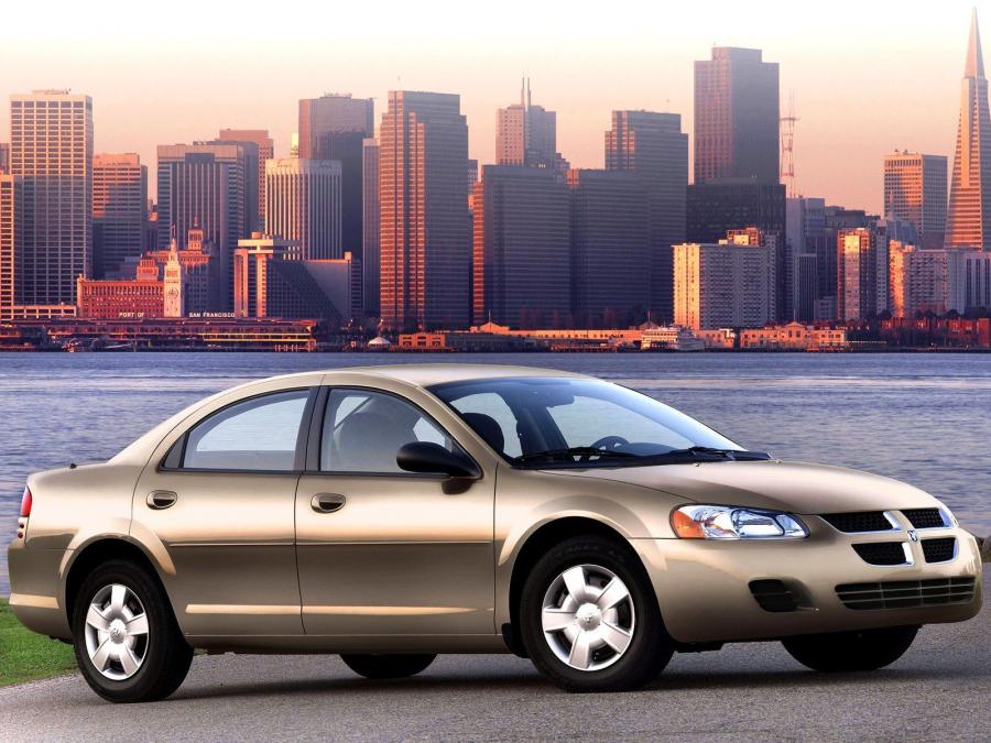  Dodge Stratus 2004 года  (фото 1 из 4)